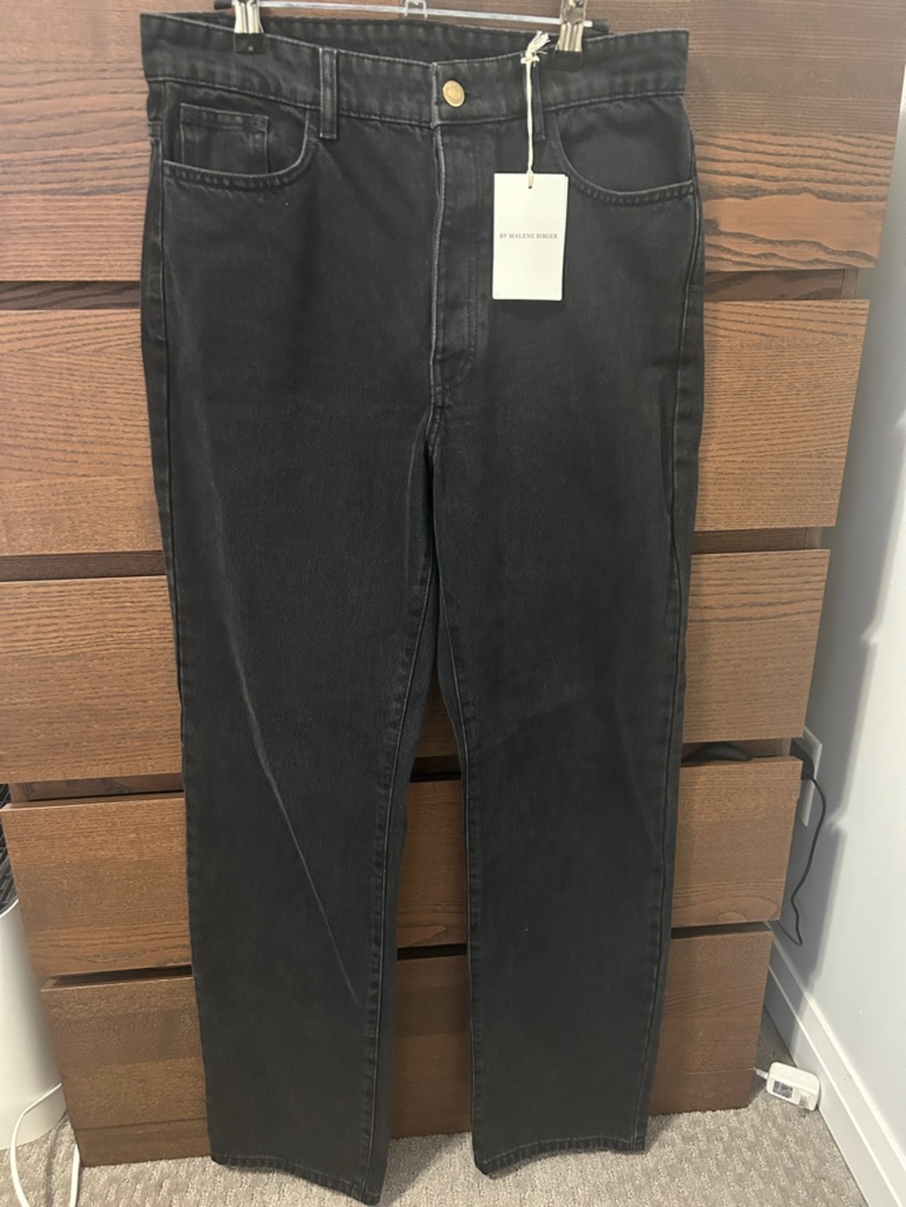By Malene Birger Miliumlo black jean